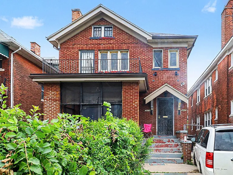 3027 Tuxedo St — Photo 2