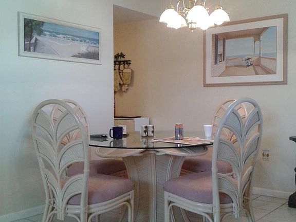 2nd image of 4800 Ocean Beach Boulevard # Third Floor