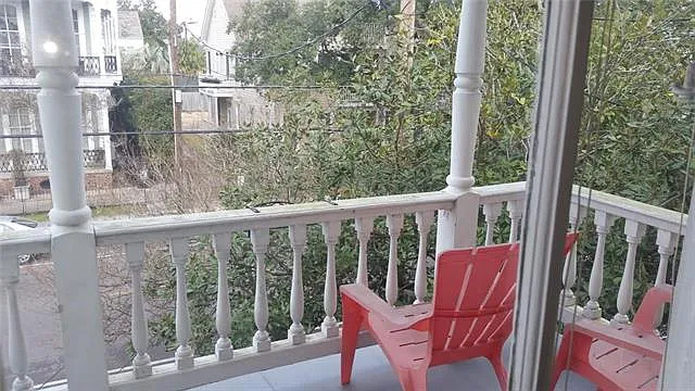 2 bed, 1.0 bath, 1000 sqft, $1,500 — Photo 2