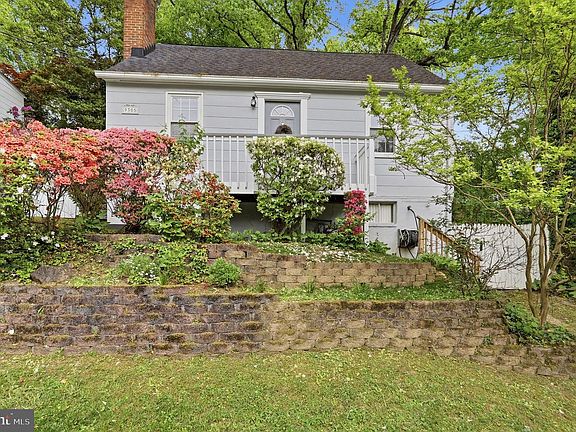 3rd image of 9305 Caroline Ave