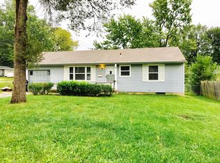 7101 Reeds Rd, Overland Park, KS 66204