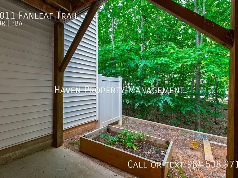 8011 Fanleaf Trl — Photo 29