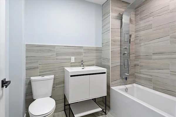 Rented by Elmekies Equities | media 8