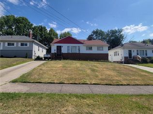 9616 David Rd, Garfield Heights, OH 44125