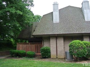 323 Brookberry Cir #323, Chapel Hill, NC 27517