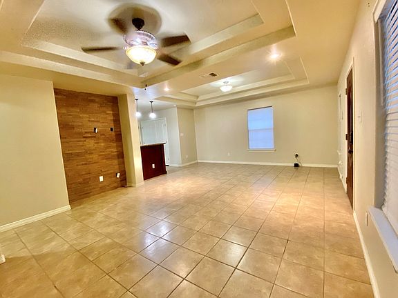 5th image of 2635 Fox Cove Dr
