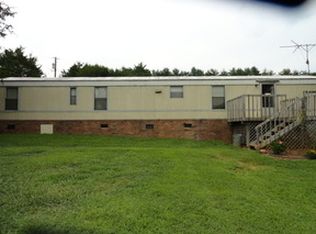 3934 25th St NE, Hickory, NC 28601