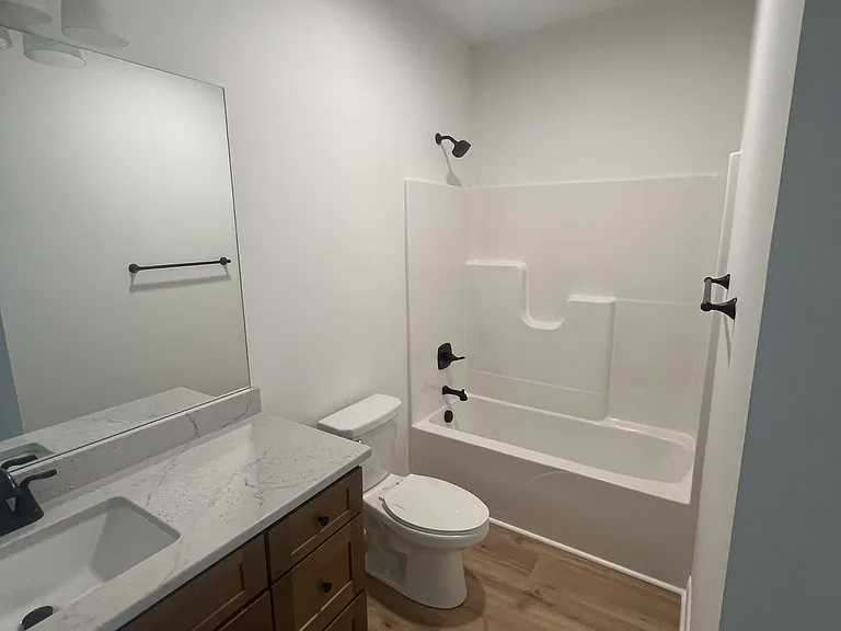 842 Ridgewood Dr #1 — Photo 13