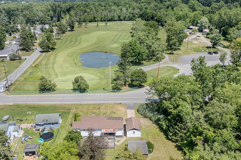 2nd image of 86 Old Schaghticoke Road