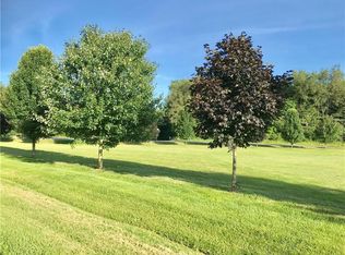 257 Sunview Dr, New Castle, PA 16105
