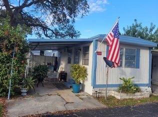 5151 4th St N LOT 109, Saint Petersburg, FL 33703