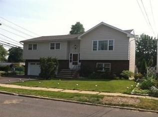 3 Swift Ct, Clifton, NJ 07014
