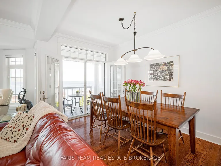 155 William St #12 — Photo 11