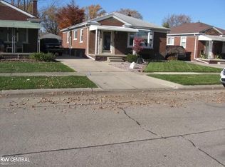 23351 Courtland Ave, Eastpointe, MI 48021