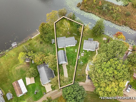 3rd image of 5406 Circle Dr