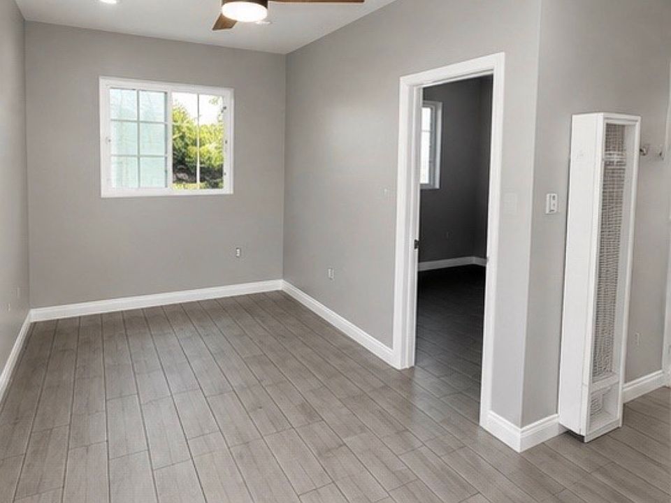 1st image of 12310 Thorson Ave