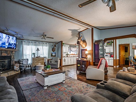4th image of 8208 Pope Crowder Rd