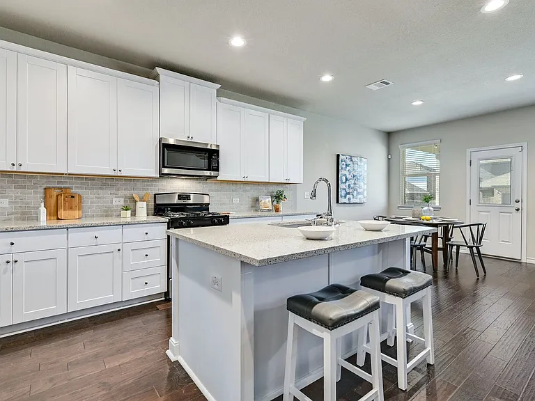 1349 Eagle Ray St — Photo 11