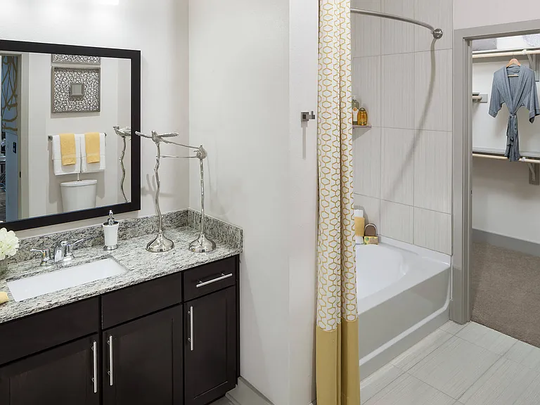 The Flats at Palisades — Photo 17