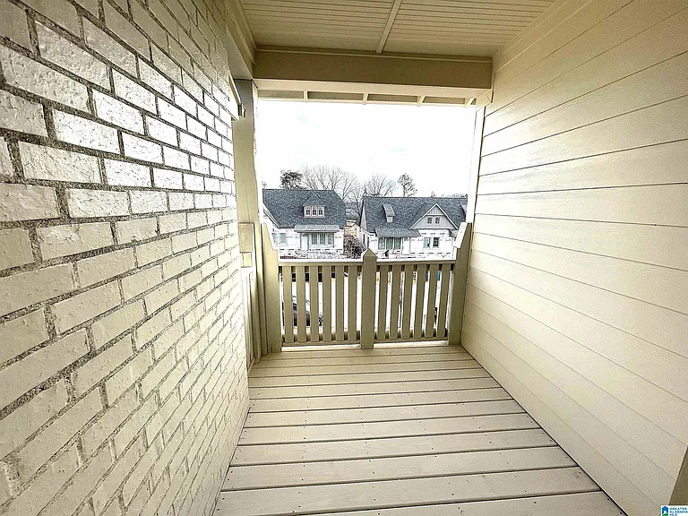 4767 Silas Ave — Photo 12