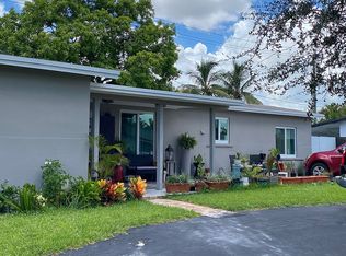 7920 NW 170th Ter, Hialeah, FL 33015