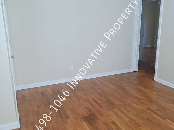 2nd image of 1309 Clancy Ave