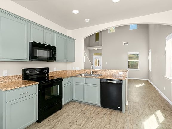 4th image of 510 Mueller St #11