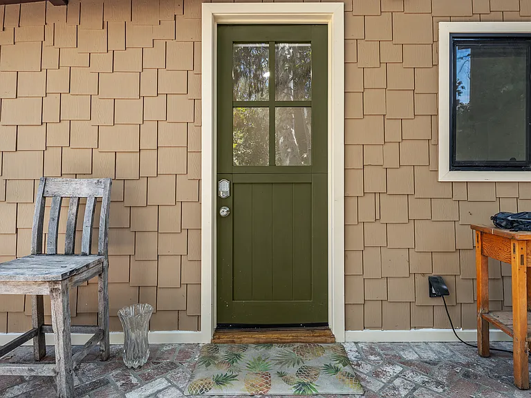 20276 Sycamore Dr — Photo 39