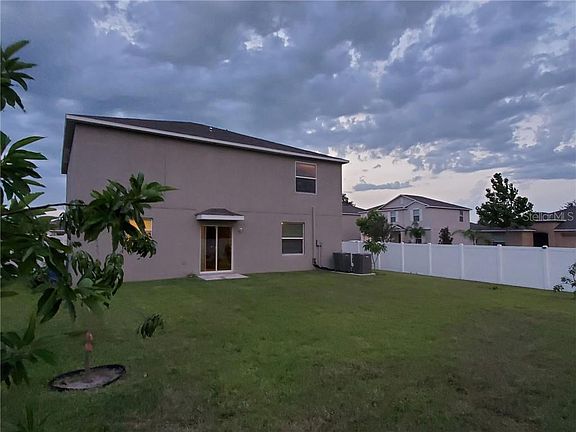 5th image of 12769 Flatwood Creek Dr