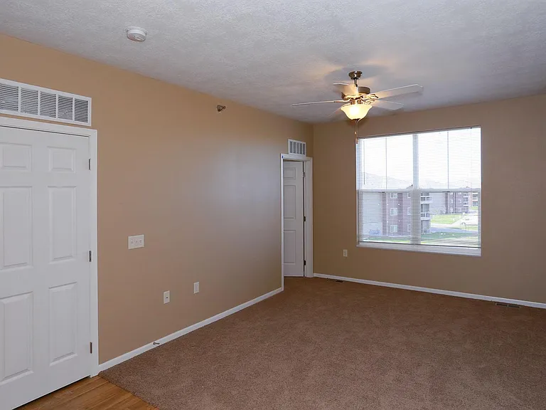 Chasing Willows Apartments — Photo 21