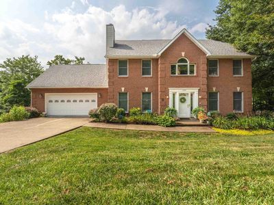 1005 Deerwood Dr, Morgantown, WV, 26508