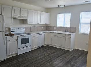 82-88 W Baldwyn Dr, Pueblo, CO 81007