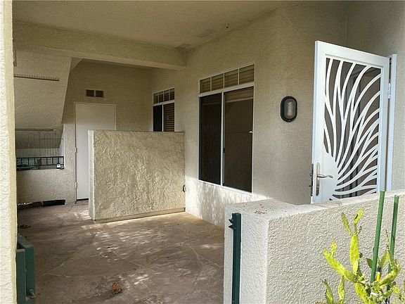 4th image of 161 Sandpiper Ln