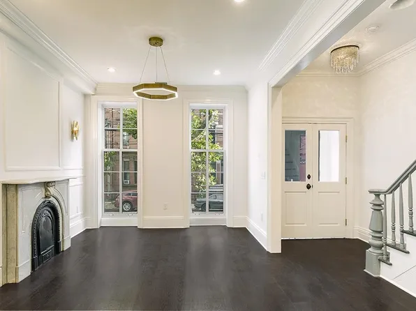 206 8th Street image 16 of 35