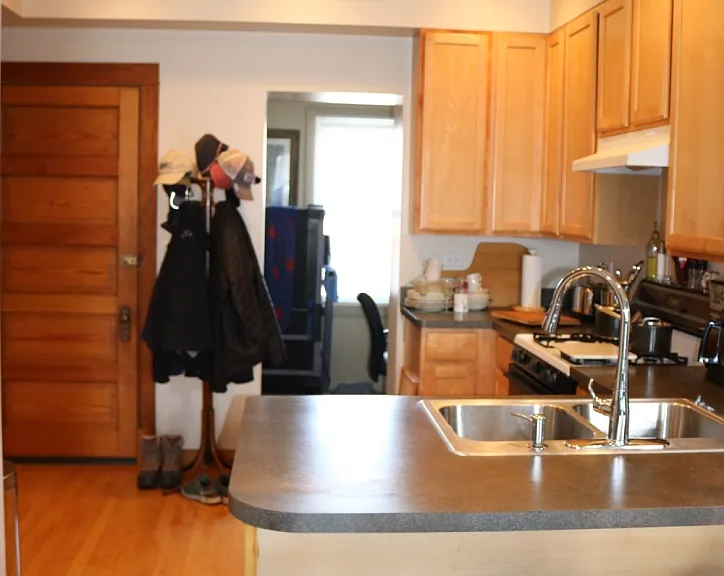 Kitchen area