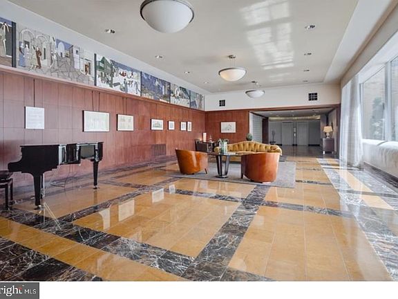 2nd image of 2601 Pennsylvania Ave APT 114