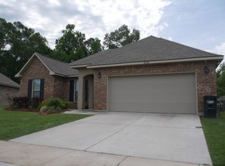 9126 Covey Rise Ct, Zachary, LA 70791