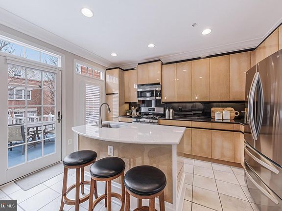 5th image of 12147 Chancery Station Cir