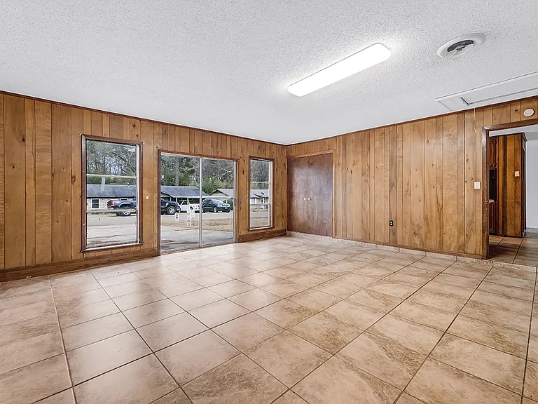 165 Greenforest Trl — Photo 13