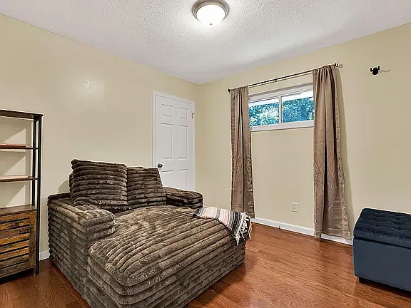 3010 Clearwater Dr NE — Photo 17