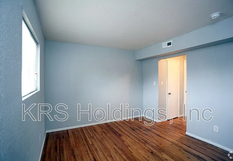 4347 Newsome Dr — Photo 6