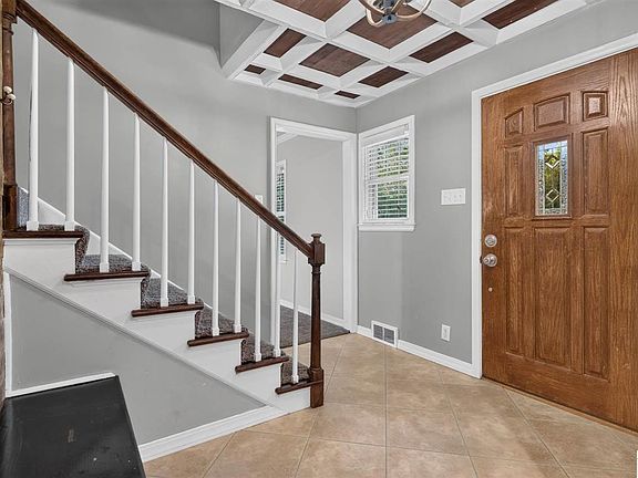 5th image of 3101 Poplar St