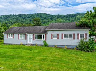 1927 Goshen Valley Rd, Church Hill, TN 37642