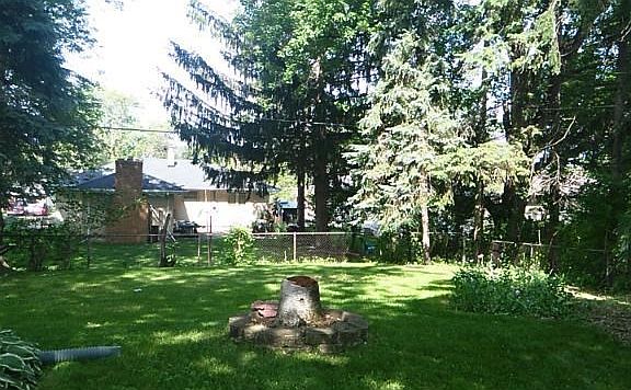 2nd image of 1529 Hazelwood St
