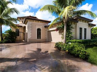 16807 Cabreo Dr, Naples, FL 34110