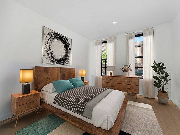5th image of 53-11 Skillman Ave #1EW