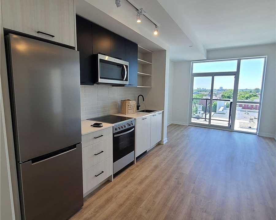 1st image of 2306 Saint Clair Ave W #601