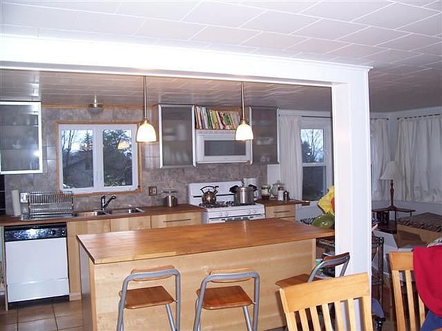 Spacious Kitchen