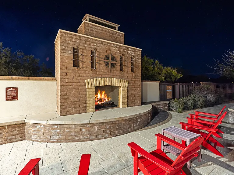 1005 W Lark Bunting Ln — Photo 63