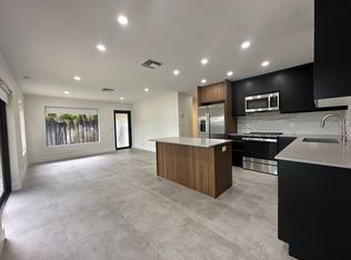 1610 NE 17th Ave, Fort Lauderdale, FL 33305